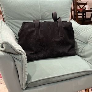 Lululemon laptop/weekender bag with cheetah print